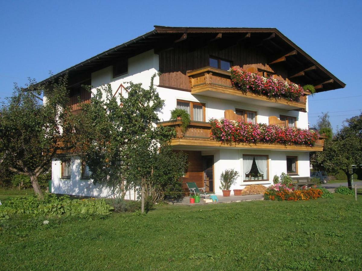 Gaestehaus Gruenbacher Kössen Exteriör bild