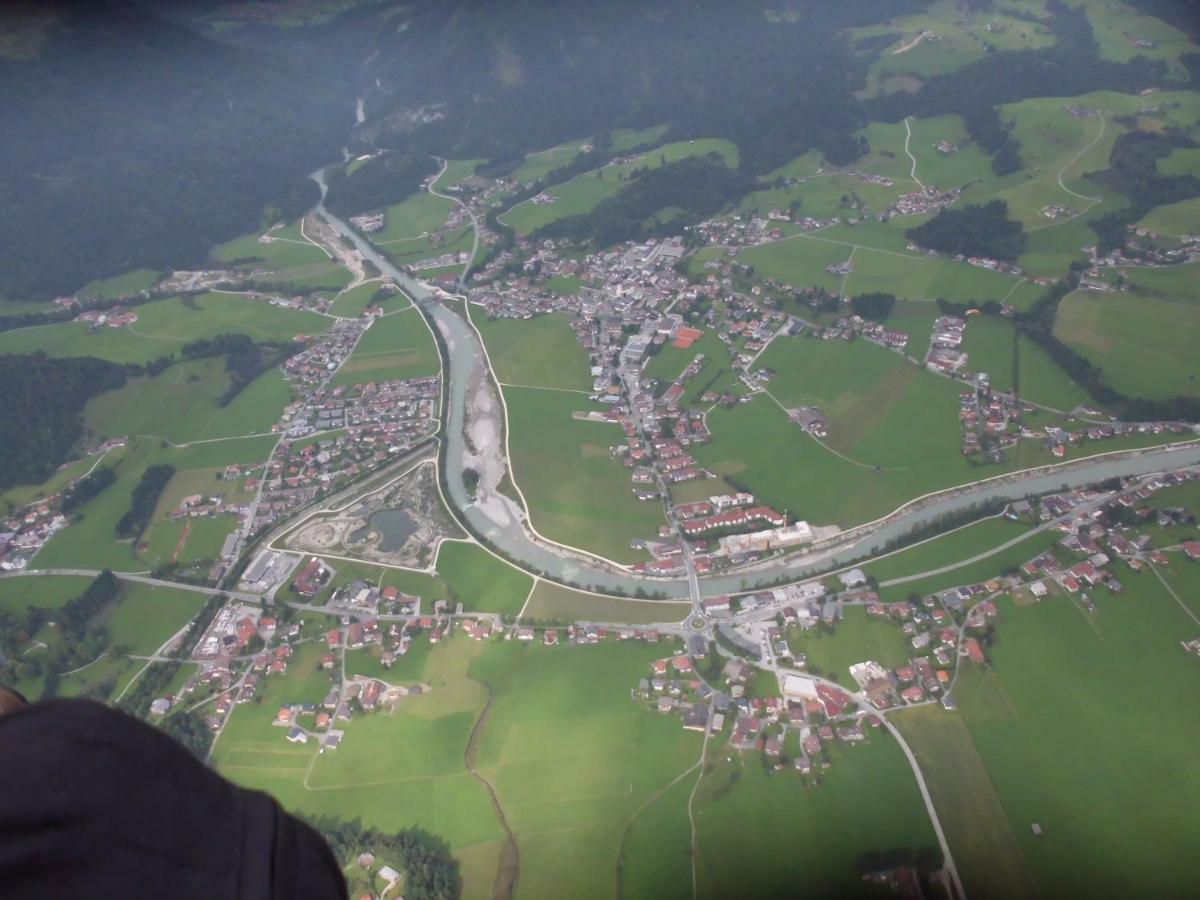 Gaestehaus Gruenbacher Kössen Exteriör bild