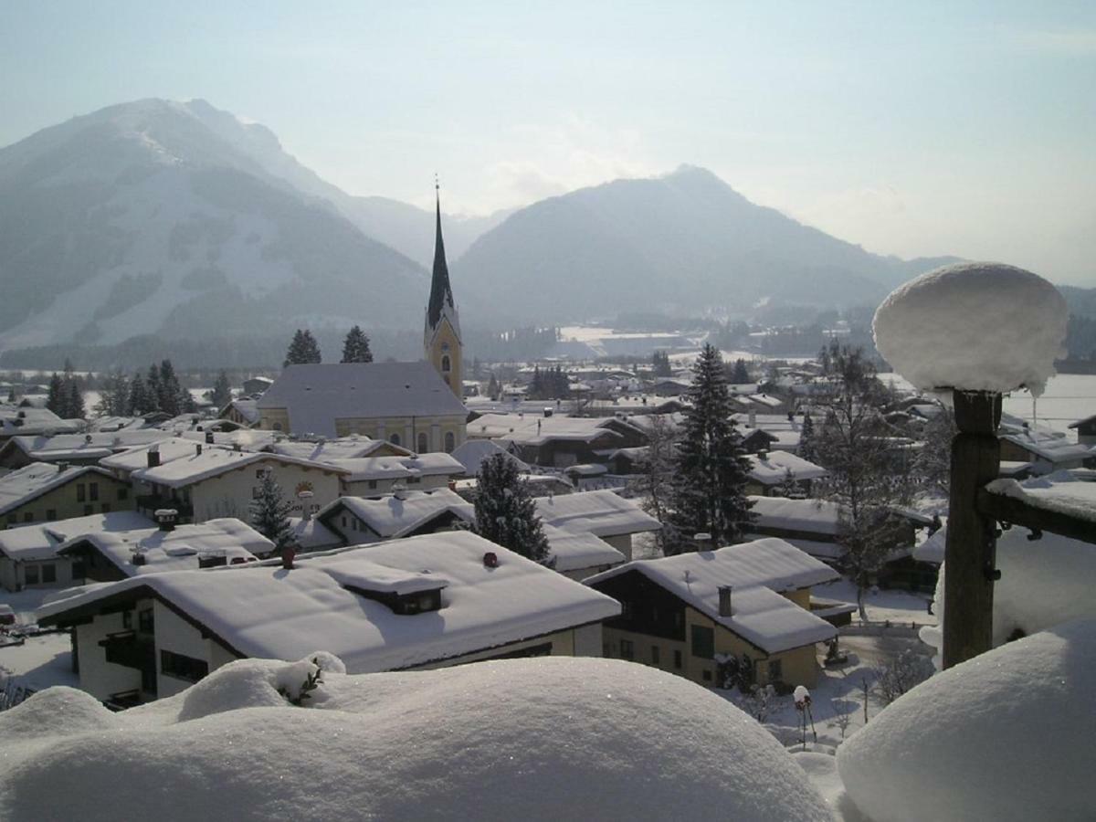 Gaestehaus Gruenbacher Kössen Exteriör bild